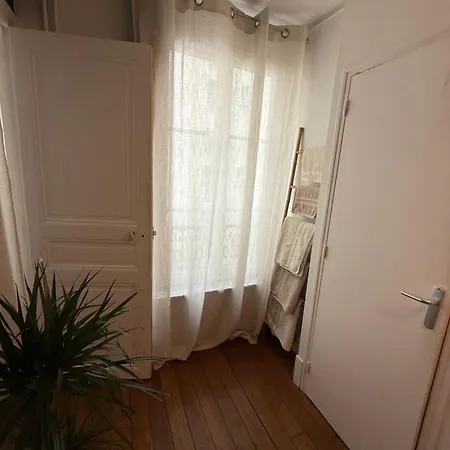 Apartment Proche Montmartre